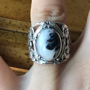 Natural White Buffalo Sterling Silver Ring Size 7